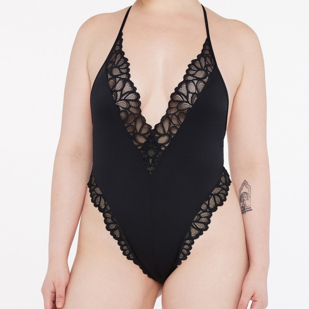 Savage Not Sorry Lace Teddy